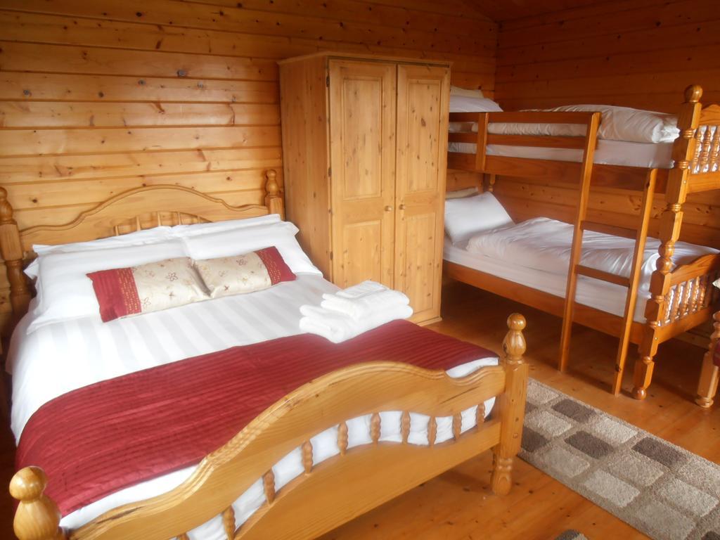 Hungry Hill Lodge Adrigole Стая снимка